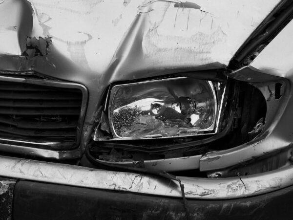 Auto Schaden Unfall Verkehr